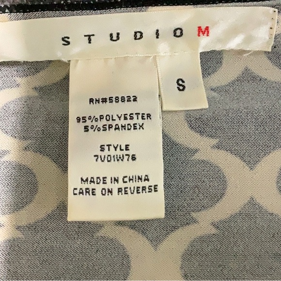 Studio M Chic Black and White Patterned top - Picture 6 of 6